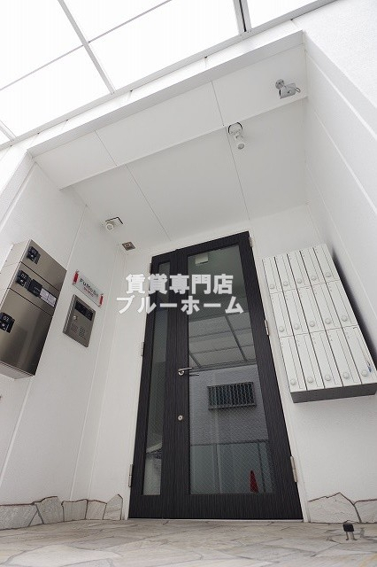 建物外観　鉄骨造のしっかりとした物件！