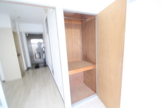 収納　※別部屋の写真です