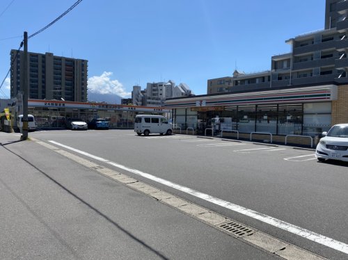 コンビニ　セブンイレブン 鹿児島大竜町店（コンビニ）まで504m