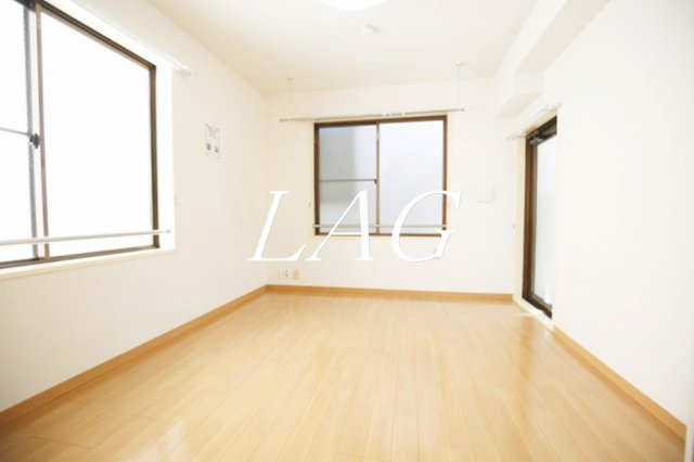居室・リビング　洋室のお部屋です。