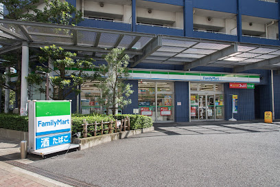 コンビニ　ファミリーマート勝どき三丁目店（コンビニ）まで12m