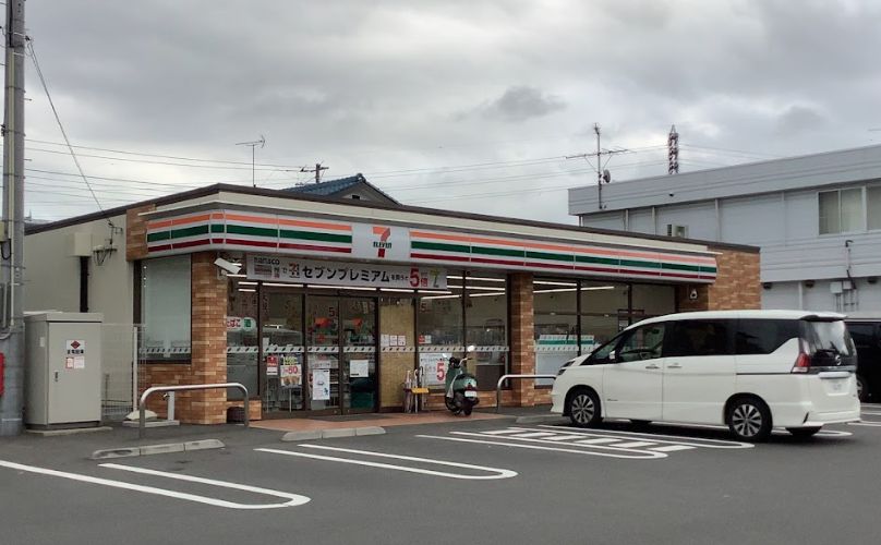 コンビニ　セブンイレブン日野神明４丁目店（コンビニ）まで1164m