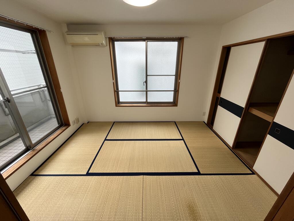 なかじまの内装写真