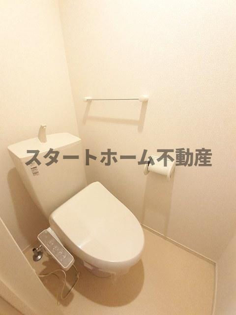 ルミエール松茂東Iのトイレ写真