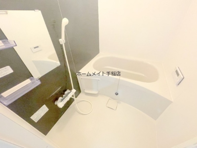 バス・シャワールーム　シャワートイレ付きでございます！