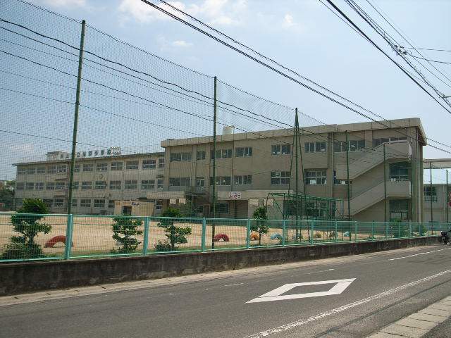 小学校　岡山市立福浜小学校（小学校）まで1931m