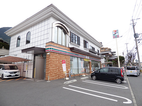 コンビニ　セブンイレブン小倉黒原2丁目店（コンビニ）まで249m