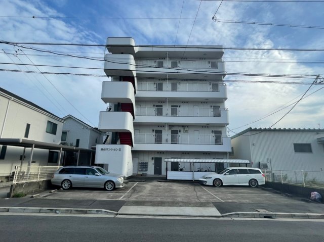 【鳥山マンションIIの建物外観】