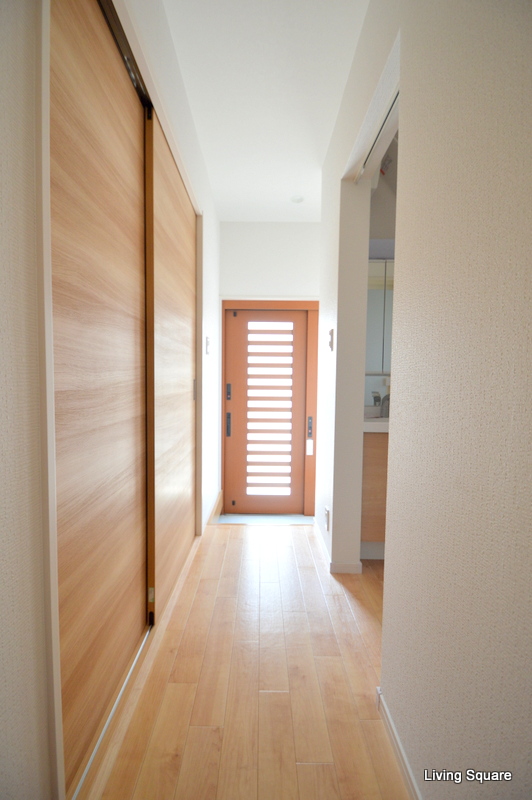 小曽根町平屋建貸家の玄関写真