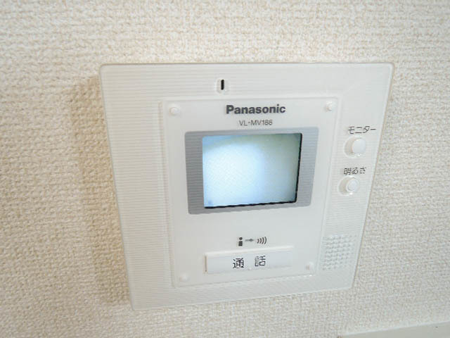 セキュリティ　一人暮らしでも安心のＴＶモニタ付インタホン