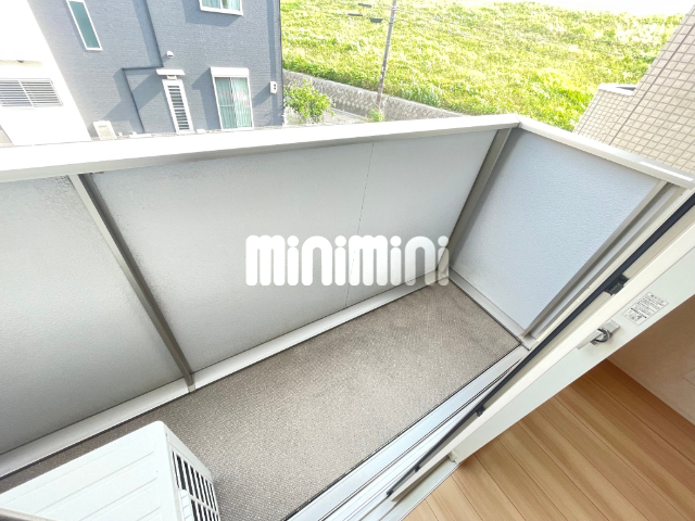 バルコニー　外干し可能なバルコニーです