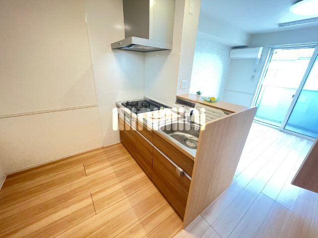 キッチン　対面式システムキッチン