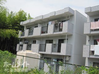 箕ノ手ハイツＣ棟の建物外観