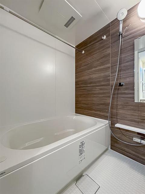 バス・シャワールーム　※写真は同タイプ住戸です。