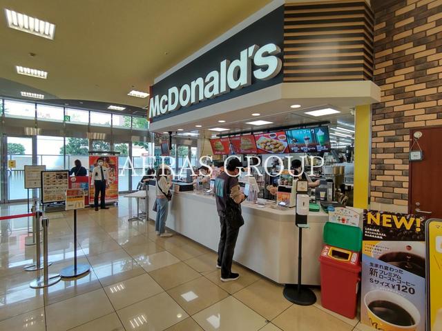 飲食店　マクドナルド 八王子みなみ野三和店（飲食店）まで442m