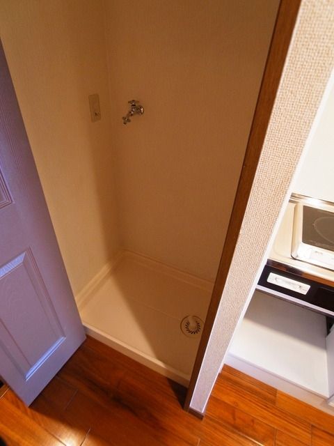 その他　♪あると何だか安心な洗濯機バン付き♪