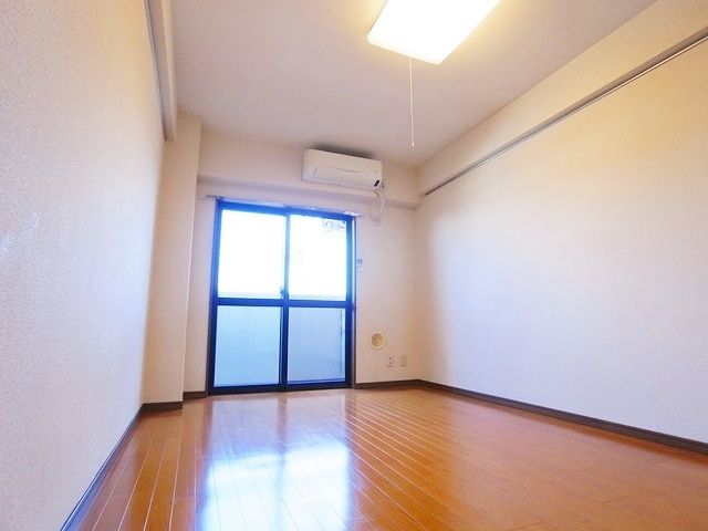 居室・リビング　♪開放感のあるお部屋♪