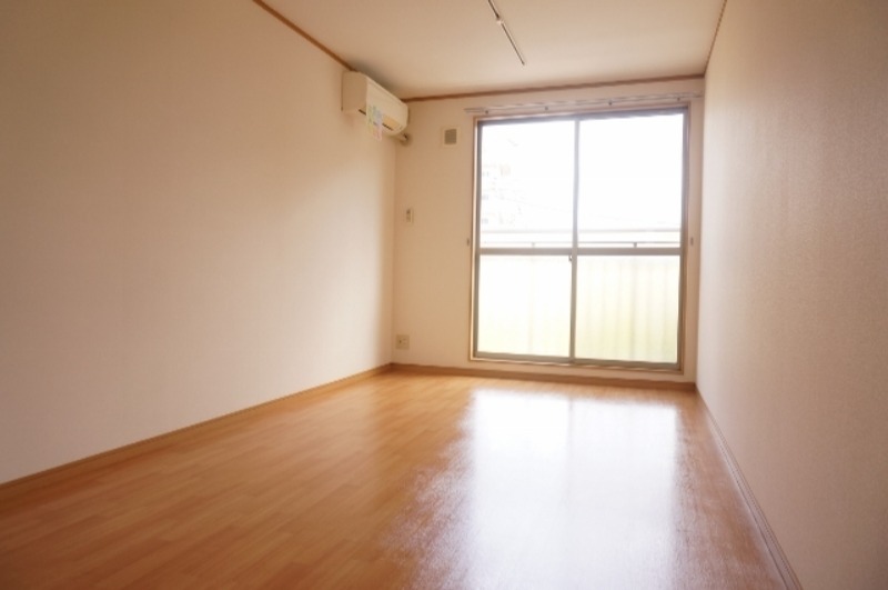 居室・リビング　図面と現状に相違がある場合には現状を優先