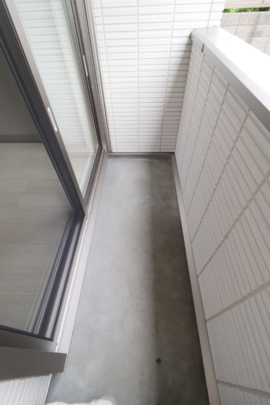 バルコニー　図面と現状に相違がある場合には現状を優先