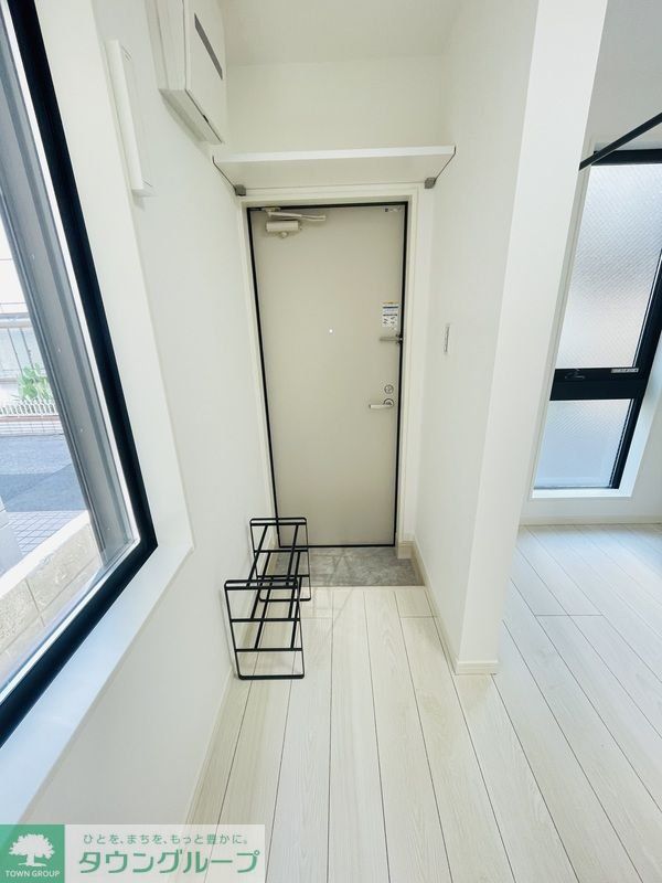 玄関　バルコニー