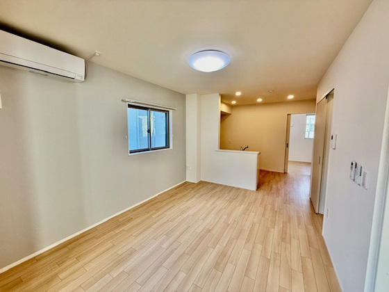 居室・リビング　※掲載写真は同マンション別部屋参考写真となります。