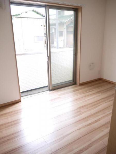 居室・リビング　?