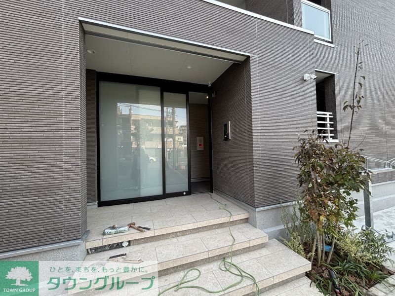 エントランス　エントランス