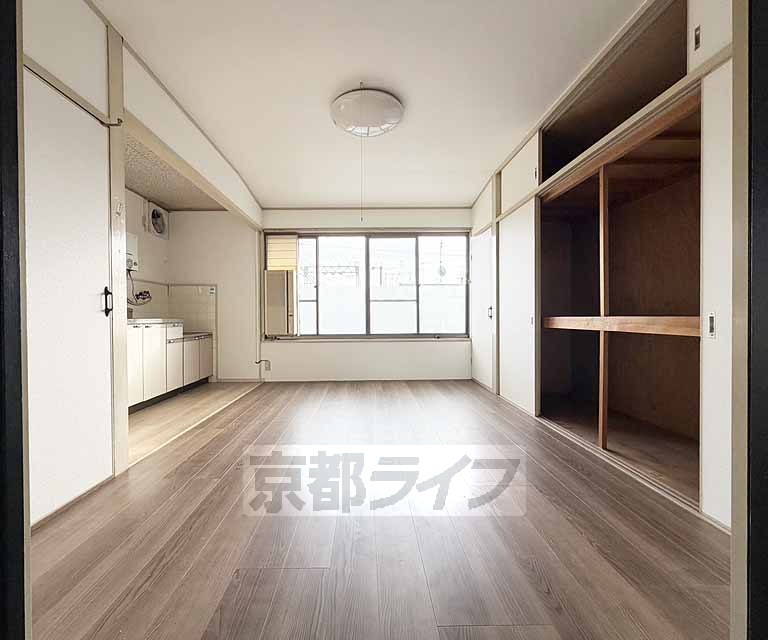 居室・リビング　ダイニングスペースです。