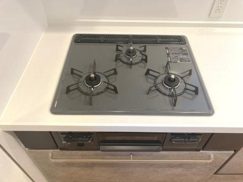 　その他設備　3口ガスコンロ