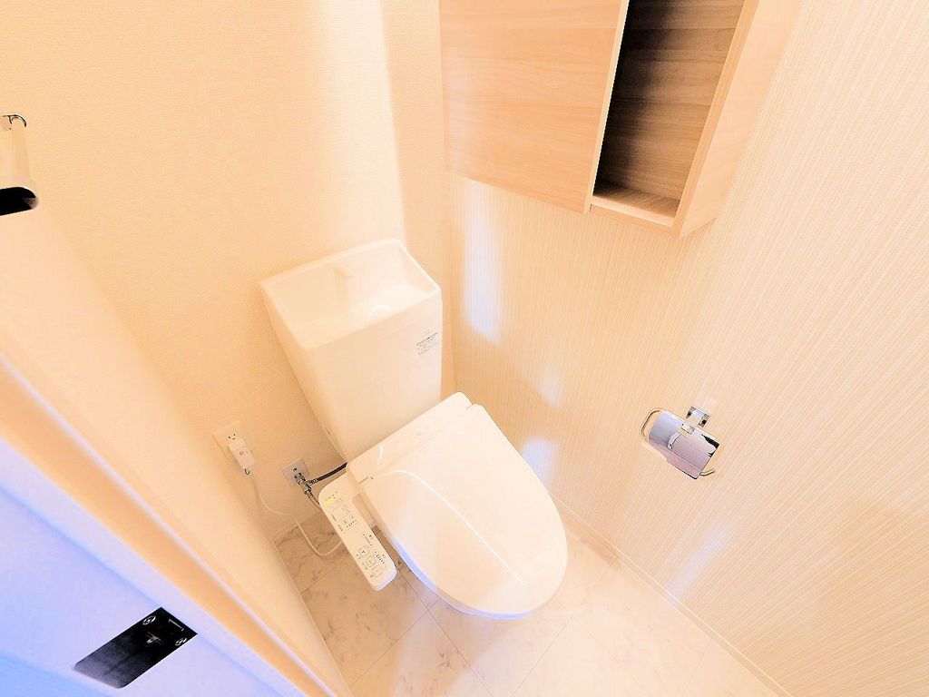 トイレ　トイレ