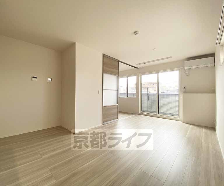 居室・リビング　２０２６年築、阪急西院駅徒歩８分