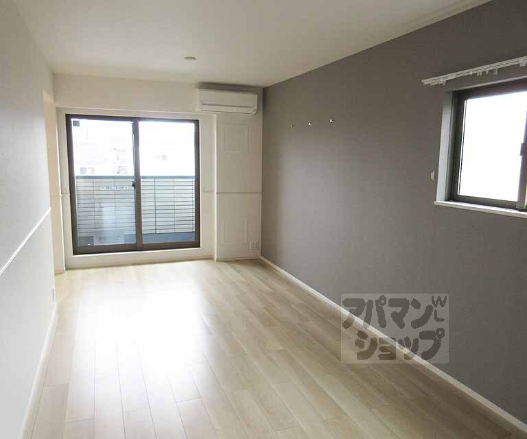 居室・リビング　ゆったり広々空間のお部屋！