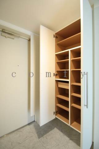 その他設備　シューズボックス