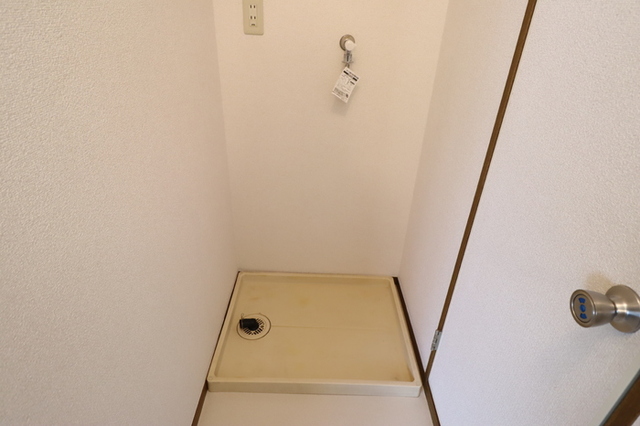 洗面設備　洗濯機置き場