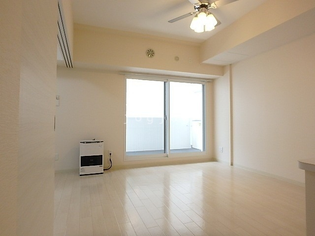 居室・リビング　同号室タイプ写真