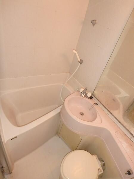 バス・シャワールーム　バス