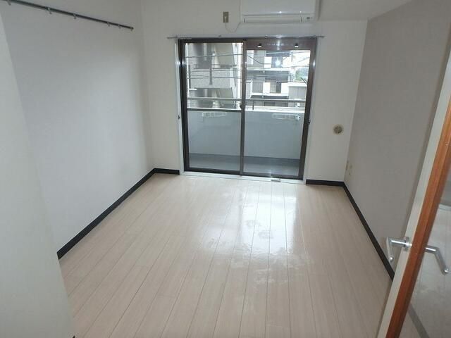 居室・リビング　バルコニー