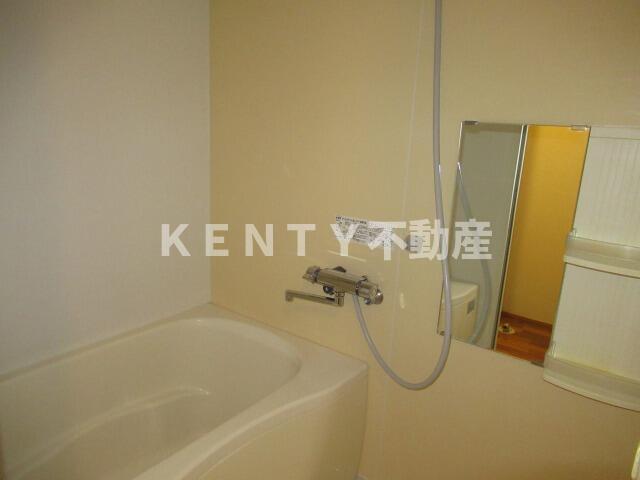 バス・シャワールーム　きれいなお風呂です