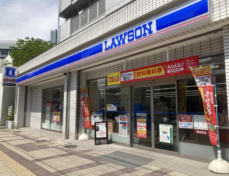 コンビニ　ローソン いりなか駅ビル店（コンビニ）まで180m