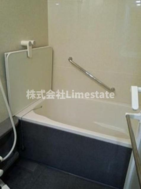 バス・シャワールーム　別部屋参考写真