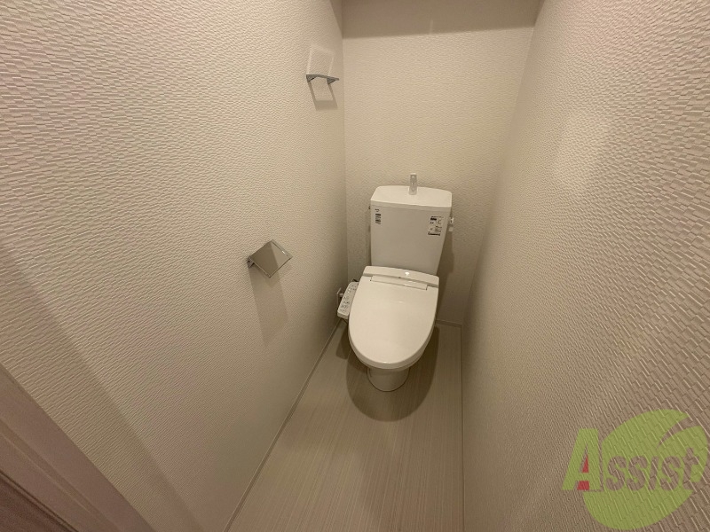 トイレ　シャワートイレになっているので快適です！