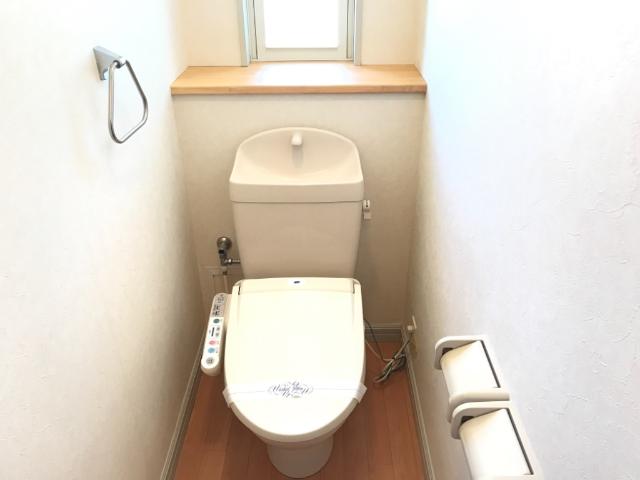 トイレ　シャワー付トイレ