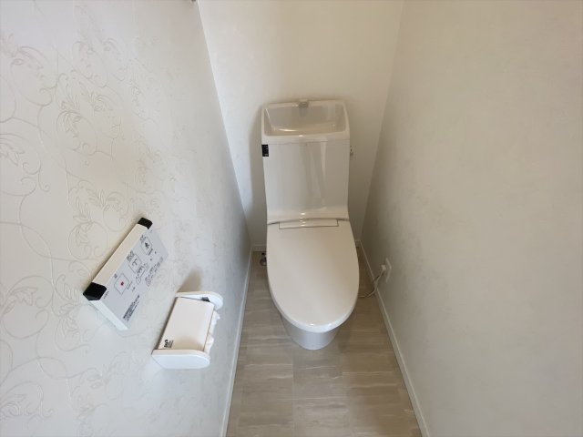 トイレ　嬉しいバストイレセパレート！