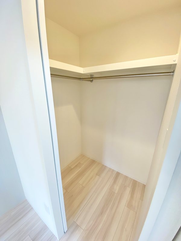 収納　ウォークインクローゼット