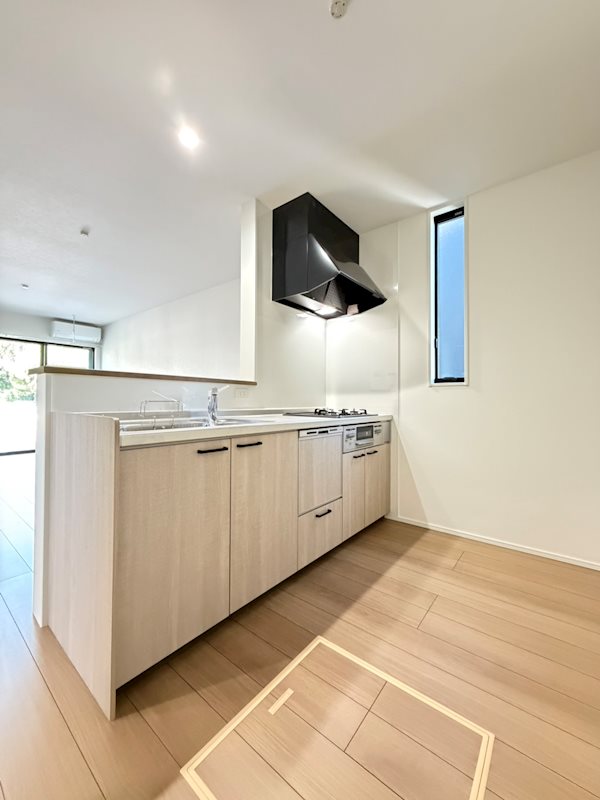 キッチン　※イメージ。同シリーズの別棟の写真です。