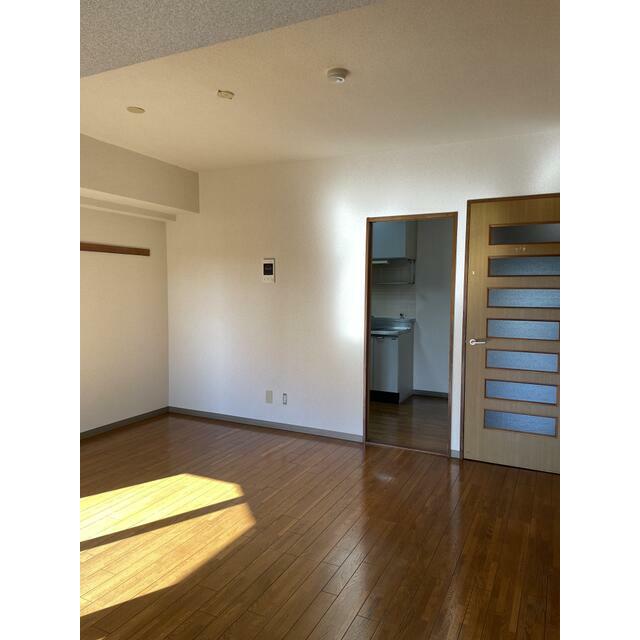 居室・リビング　開放感のある室内♪