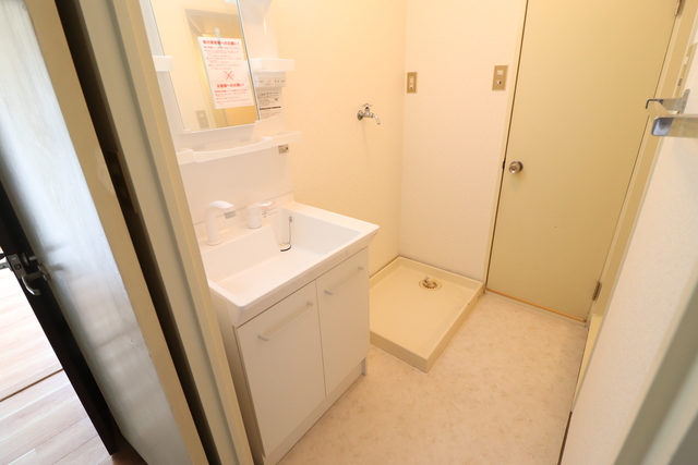 洗面設備　脱衣場