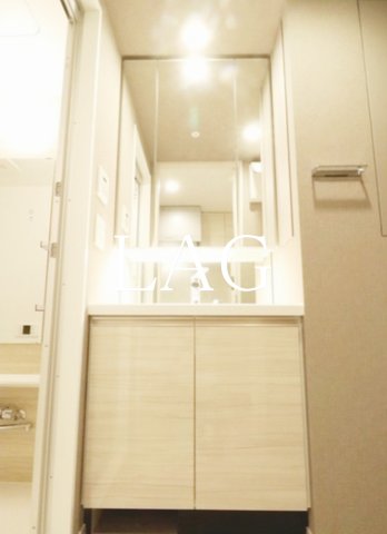 洗面設備　洗面台です。