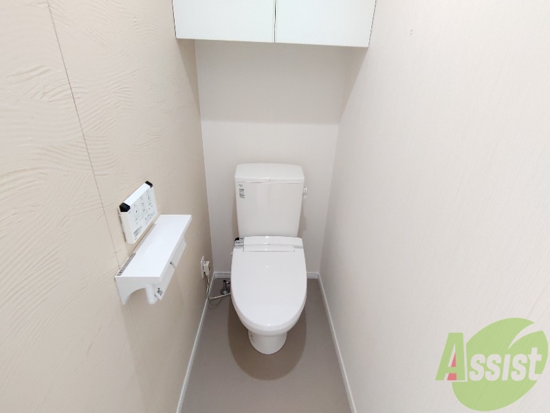 トイレ　トイレは綺麗でウォッシュレットも付いて快適にお使い頂けます