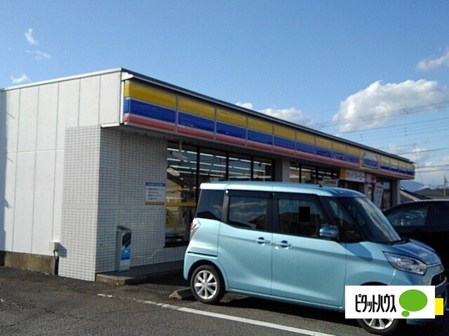 コンビニ　ミニストップ富士厚原店（コンビニ）まで641m